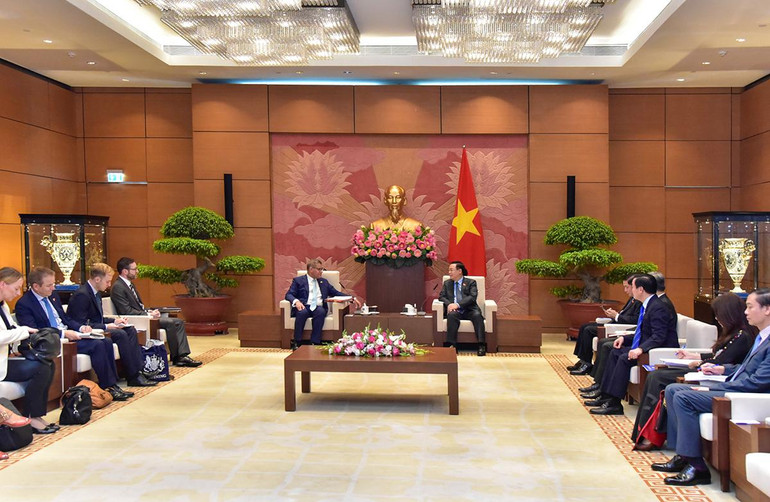 Quang cảnh buổi tiếp tại Nhà Quốc hội.