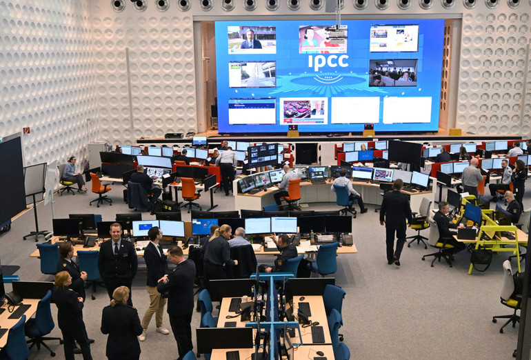 Trung tâm Hợp tác Cảnh sát Quốc tế (IPCC) tại Neuss. (Ảnh: Reuters) Trung tâm Hợp tác Cảnh sát Quốc tế (IPCC) tại Neuss. (Ảnh: Reuters)