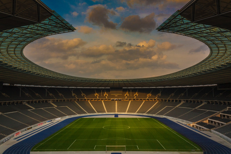 [EURO Quiz] Đội tuyển nào đã giành chức vô địch EURO nhiều nhất tính đến năm 2024? ảnh 17