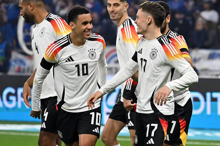 Neuer không còn mang lại được sự yên tâm cho người hâm mộ.