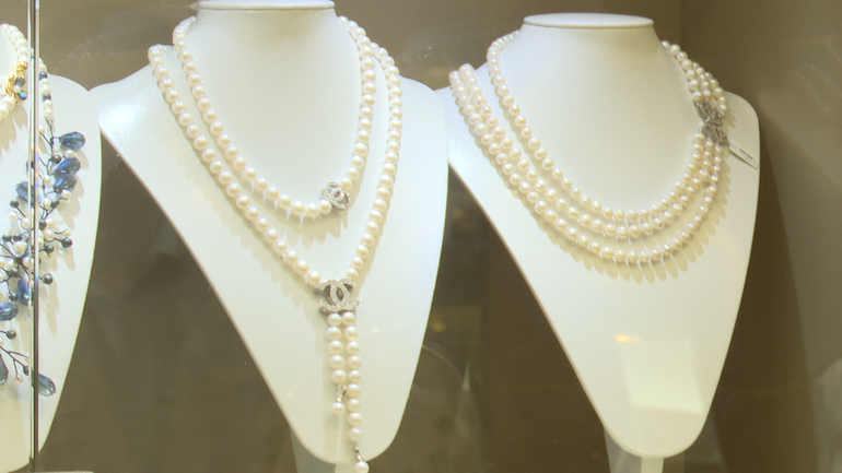 Các sản phẩm trang sức bước đầu được xác định có dấu hiệu vi phạm về bảo hộ nhãn hiệu.