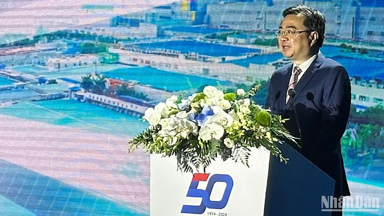 Bộ trưởng Xây dựng Nguyễn Thanh Nghị phát biểu tại buổi lễ.