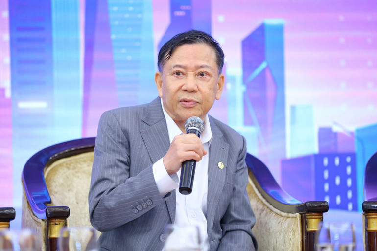 TS Nguyễn Văn Khôi, Chủ tịch Hiệp hội Bất động sản Việt Nam, nguyên Phó Chủ tịch Ủy ban nhân dân TP Hà Nội chia sẻ tại hội nghị. TS Nguyễn Văn Khôi, Chủ tịch Hiệp hội Bất động sản Việt Nam, nguyên Phó Chủ tịch Ủy ban nhân dân TP Hà Nội chia sẻ tại hội nghị.