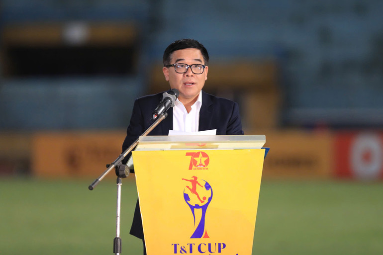 Giám đốc Sở Văn hóa và Thể thao Hà Nội, ông Đỗ Đình Hồng phát biểu tại buổi lễ.