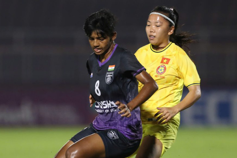 Huỳnh Như đóng vai trò lớn trong lối chơi của TP Hồ Chí Minh. (Ảnh: VFF)