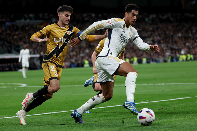 Bellingham khẳng định vai trò chủ lực trong màu áo Real. (Ảnh: Reuters) Bellingham khẳng định vai trò chủ lực trong màu áo Real. (Ảnh: Reuters)