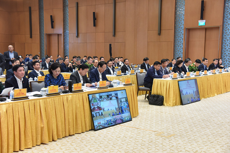 Các đại biểu dự Hội nghị tại điểm cầu Trụ sở Chính phủ.