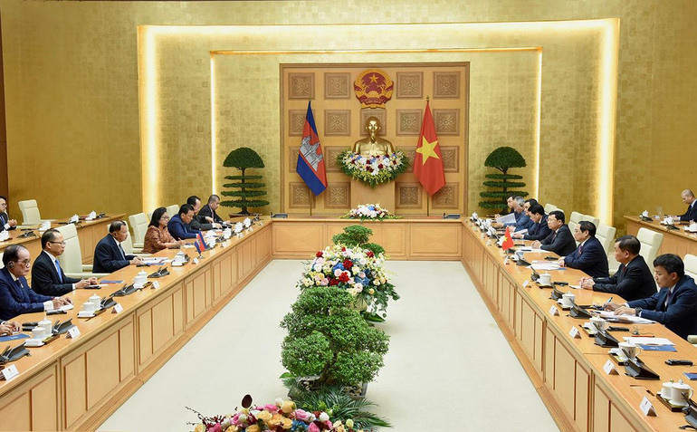 [Ảnh] Thủ tướng Phạm Minh Chính tiếp Chủ tịch Thượng viện Vương quốc Campuchia Samdech Say Chhum ảnh 7