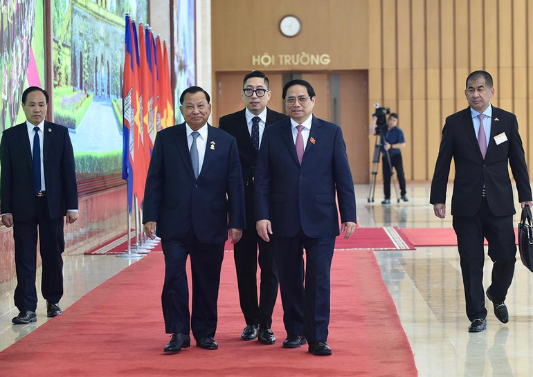 [Ảnh] Thủ tướng Phạm Minh Chính tiếp Chủ tịch Thượng viện Vương quốc Campuchia Samdech Say Chhum ảnh 3