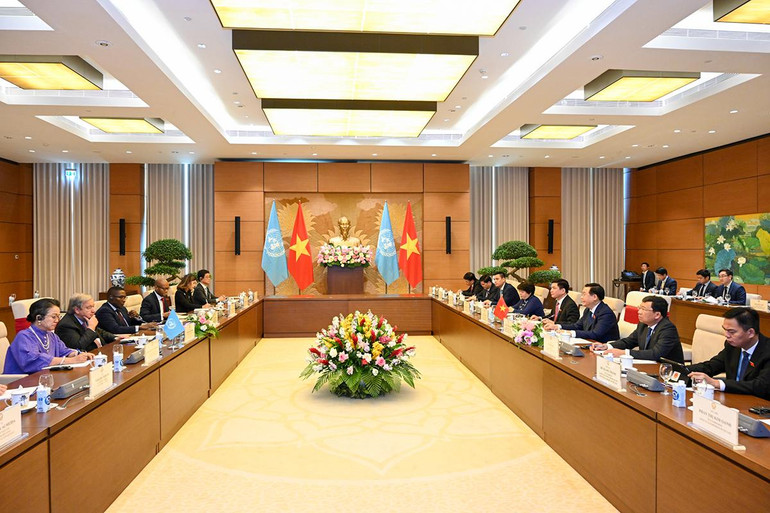 Quang cảnh buổi tiếp tại Nhà Quốc hội.