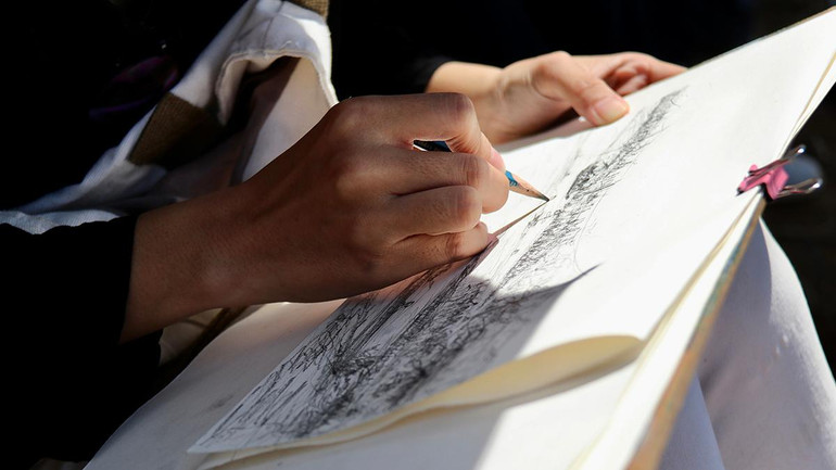 Vientiane: Sôi nổi lễ hội đua thuyền trên sông Mekong ảnh 11