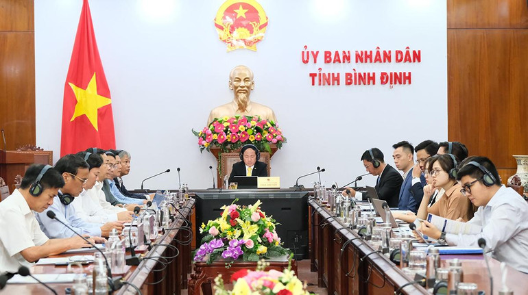 Toàn cảnh hội nghị tại điểm cầu Bình Định.