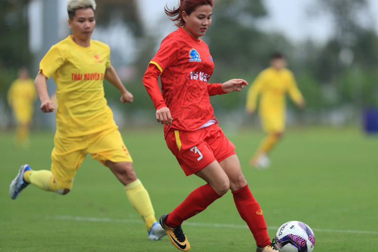 Thế trận hiệp 1 diễn ra khá cân bằng. Thế trận hiệp 1 diễn ra khá cân bằng.