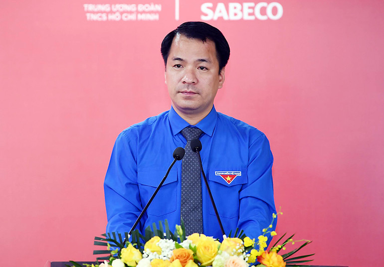 Đồng chí Ngô Văn Cương phát biểu ý kiến tại buổi lễ.