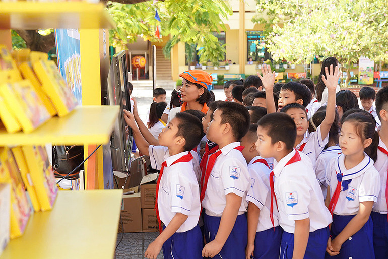 Không khí sôi nổi, tươi vui tại các khu trải nghiệm của Ngày hội.