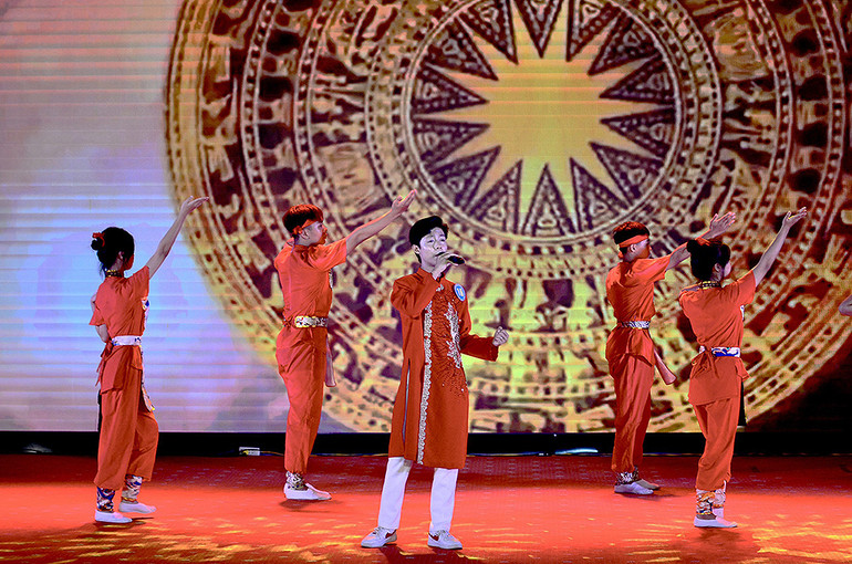 Niềm tự hào dân tộc cũng là chủ đề được nhiều thí sinh lựa chọn và trình bày thành công.