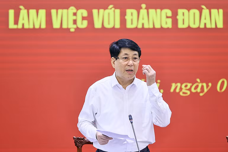 Đồng chí Lương Cường gợi mở những hướng đi phát huy vai trò của Mặt trận Tổ quốc Việt Nam các cấp. Đồng chí Lương Cường gợi mở những hướng đi phát huy vai trò của Mặt trận Tổ quốc Việt Nam các cấp.