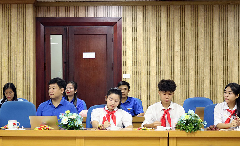 Đại biểu thiếu nhi tại chương trình.