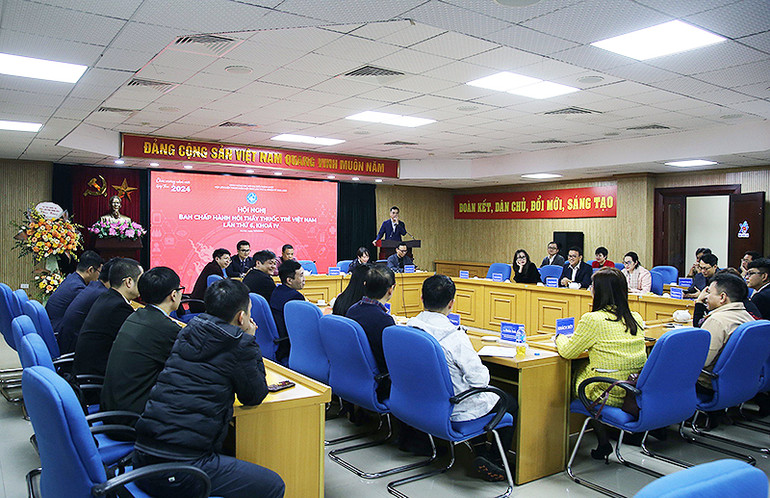 Toàn cảnh hội nghị.