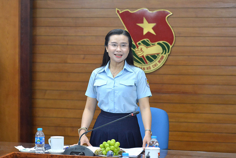 Đồng chí Nguyễn Phạm Duy Trang dặn dò các đại biểu tại buổi gặp mặt. Đồng chí Nguyễn Phạm Duy Trang dặn dò các đại biểu tại buổi gặp mặt.