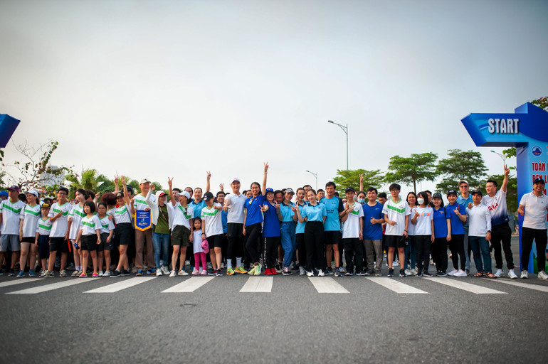 Trước vạch xuất phát. Trước vạch xuất phát.