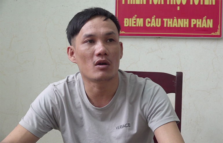 Bị can Nguyễn Văn Xuân tường trình sự việc.