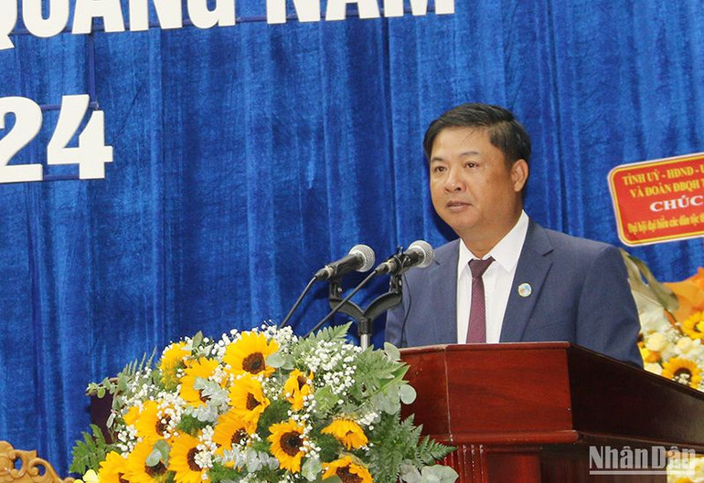 Bí thư Tỉnh ủy Lương Nguyễn Minh Triết phát biểu chỉ đạo tại Đại hội Đại biểu các dân tộc thiểu số tỉnh Quảng Nam lần thứ 4 Bí thư Tỉnh ủy Lương Nguyễn Minh Triết phát biểu chỉ đạo tại Đại hội Đại biểu các dân tộc thiểu số tỉnh Quảng Nam lần thứ 4