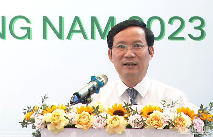 Chủ tịch VCCI Phạm Tấn Công phát biểu tại diễn đàn.