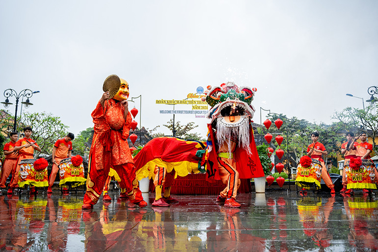 Hội An tổ chức nhiều hoạt động phục vụ người dân và du khách trong dịp Tết Dương lịch 2024