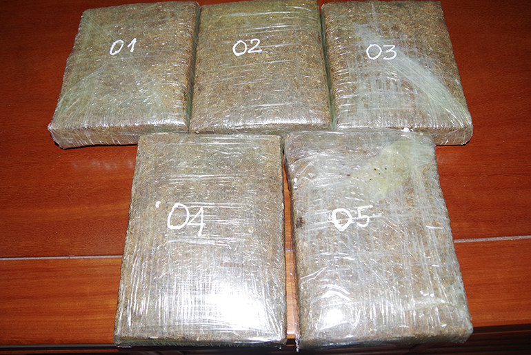 Tang vật lực lượng chức năng thu giữ. Tang vật lực lượng chức năng thu giữ.