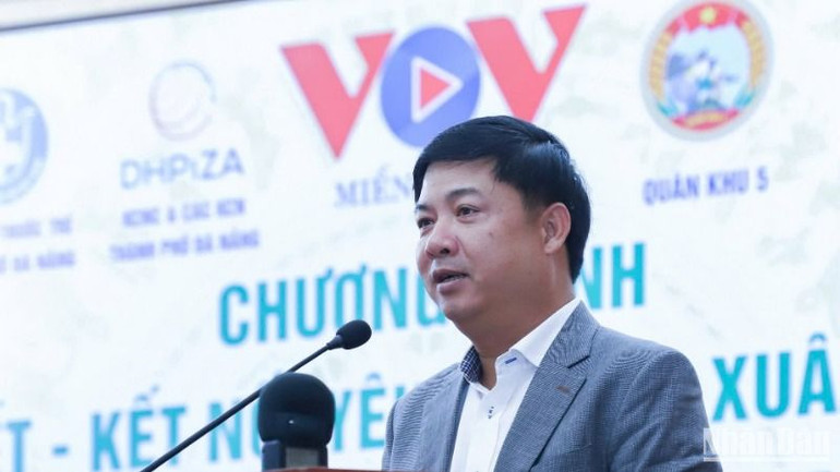 Bí thư Tỉnh ủy Quảng Nam Lương Nguyễn Minh Triết phát biểu tại buổi trao quà Tết.