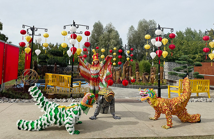 Biểu diễn nghệ thuật tại lễ khánh thành Khu vườn Hội An.