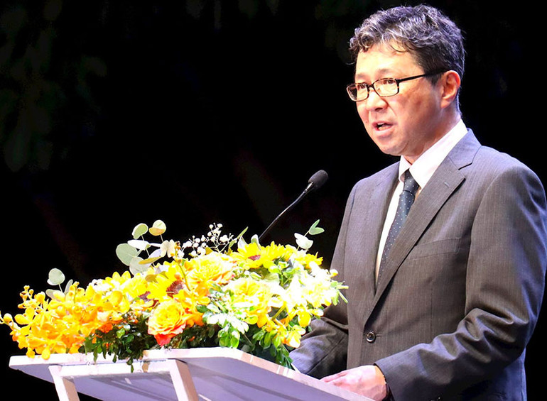 Tổng Lãnh sự Nhật Bản tại Đà Nẵng Mori Takero phát biểu tại buổi lễ khai mạc sự kiện Giao lưu văn hóa Hội An-Nhật Bản lần thứ 20.