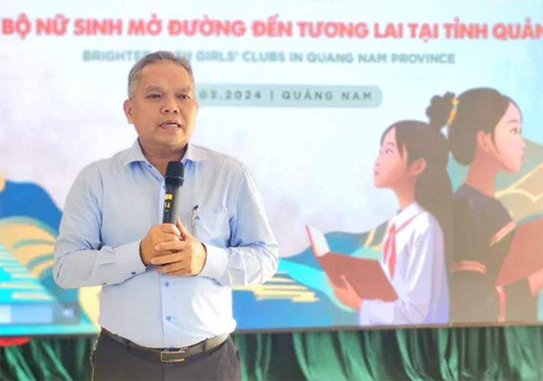 Phó Giám đốc Sở Giáo dục và Đào tạo Quảng Nam Phùng Văn Huy kỳ vọng các câu lạc bộ tập hợp được các nữ sinh, hỗ trợ nhau, cùng nhau phát triển, vươn tới tương lai. Phó Giám đốc Sở Giáo dục và Đào tạo Quảng Nam Phùng Văn Huy kỳ vọng các câu lạc bộ tập hợp được các nữ sinh, hỗ trợ nhau, cùng nhau phát triển, vươn tới tương lai.