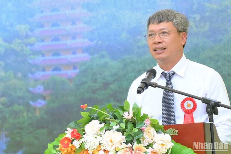 Phó Chủ tịch Ủy ban nhân dân tỉnh Hồ Quang Bửu phát biểu tại lễ khai trương