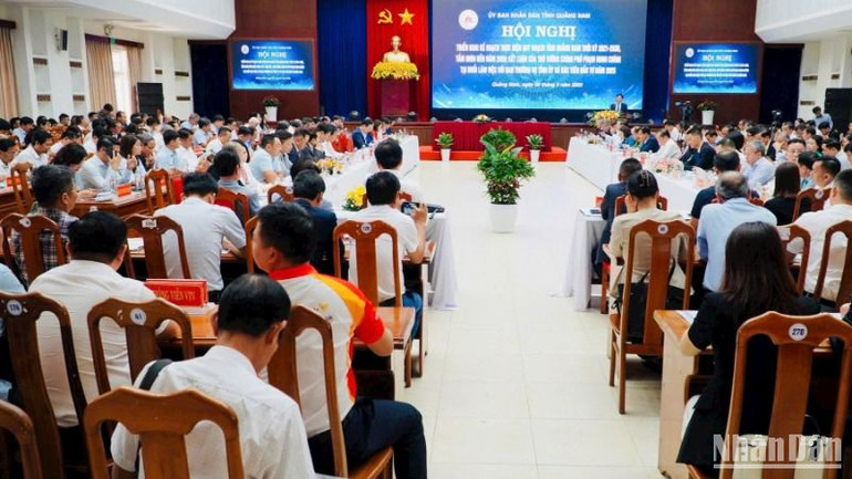 Quang cảnh hội nghị. Quang cảnh hội nghị.