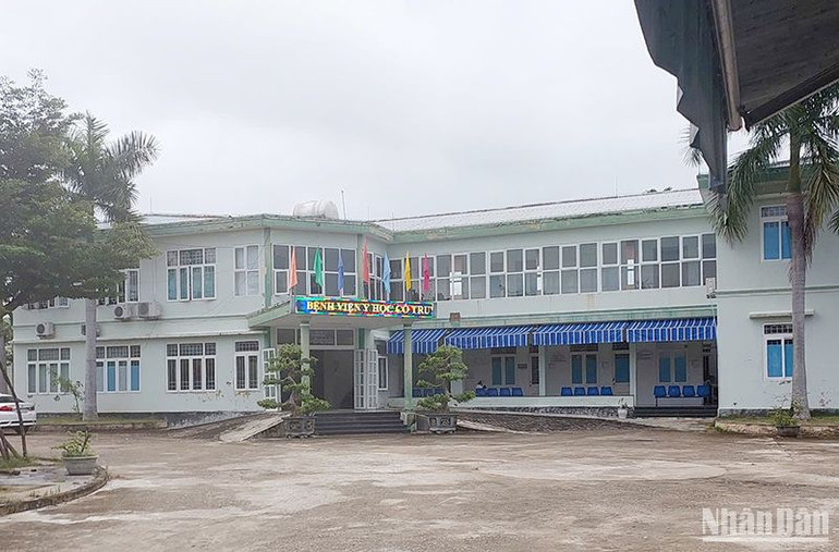 Bệnh viện Y học cổ truyền Quảng Nam (được thành lập năm 1997) là đơn vị sự nghiệp y tế công lập, trực thuộc Sở Y tế tỉnh Quảng Nam. Bệnh viện Y học cổ truyền Quảng Nam (được thành lập năm 1997) là đơn vị sự nghiệp y tế công lập, trực thuộc Sở Y tế tỉnh Quảng Nam.