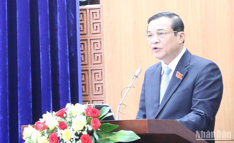 Đồng chí Phan Việt Cường, Ủy viên Trung ương Đảng, Bí thư Tỉnh ủy, Chủ tịch Hội đồng nhân dân tỉnh phát biểu khai mạc kỳ họp.