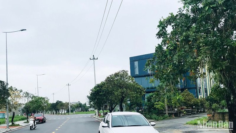 Đường Nguyễn Tri Phương (khu dân cư Phước Thạnh) nối dài trục Huỳnh Thúc Kháng-Trường Chinh.