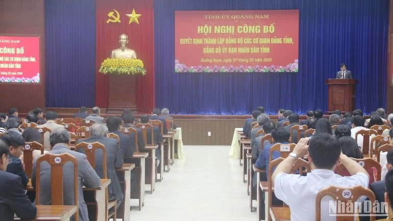 Quang cảnh hội nghị. Quang cảnh hội nghị.