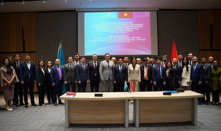 Ủy ban liên Chính phủ là cơ chế hết sức quan trọng cho sự phát triển hợp tác Việt Nam-Kazakhstan.