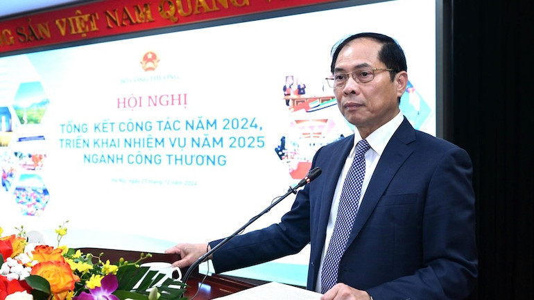 Phó Thủ tướng Bùi Thanh Sơn phát biểu chỉ đạo Hội nghị.