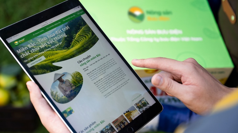 Mỗi sản phẩm đều có câu chuyện mô tả chi tiết đi kèm