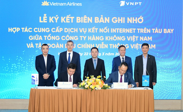 Ký kết Biên bản ghi nhớ hợp tác cung cấp dịch vụ kết nối Internet trên tàu bay giữa Vietnam Airline và VNPT Ký kết Biên bản ghi nhớ hợp tác cung cấp dịch vụ kết nối Internet trên tàu bay giữa Vietnam Airline và VNPT