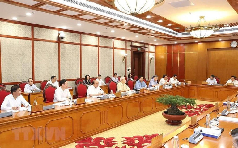 Tổng Bí thư Nguyễn Phú Trọng chủ trì họp Bộ Chính trị, Ban Bí thư cho ý kiến các đề án. (Ảnh: Trí Dũng/TTXVN)