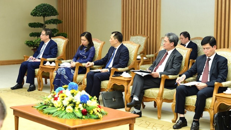 Lãnh đạo các bộ, ban, ngành của Chính phủ Việt Nam tham dự buổi tiếp.