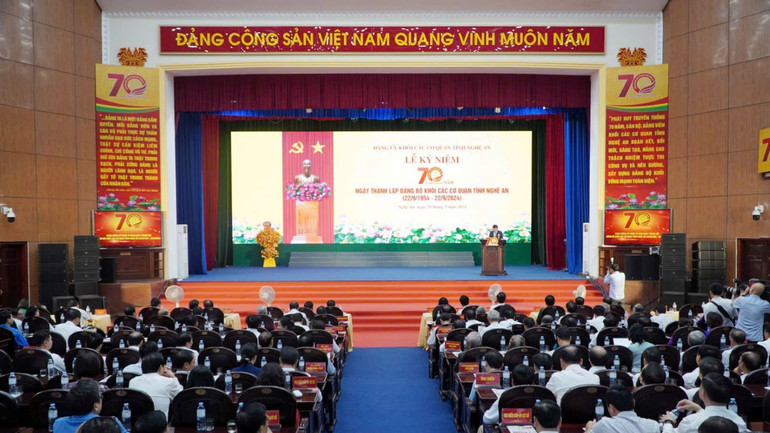 Quang cảnh buổi lễ.