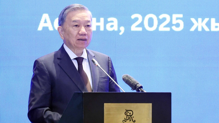 Tổng Bí thư Tô Lâm phát biểu tại Tọa đàm bàn tròn doanh nghiệp Việt Nam-Kazakhstan. (Ảnh: Thống Nhất/TTXVN)