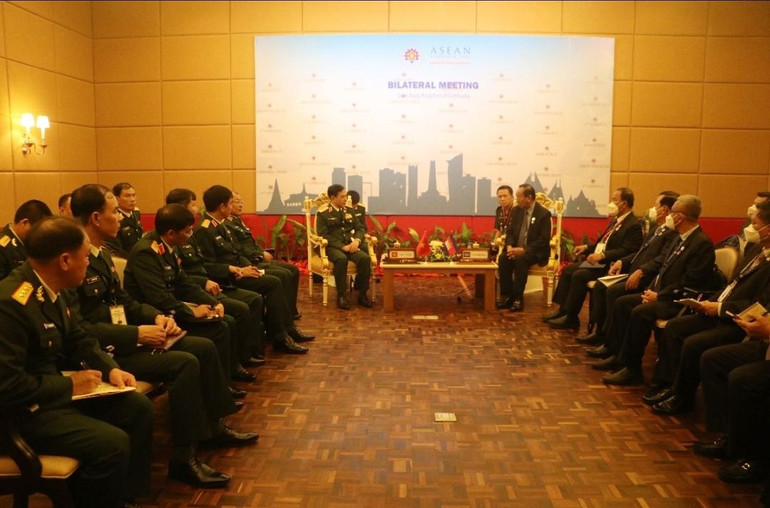 Cuộc gặp song phương diễn ra tại thành phố Siem Reap, tây bắc Campuchia.