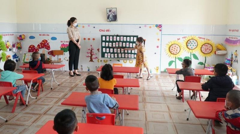 Niềm vui của giáo viên mầm non hợp đồng được tuyển dụng biên chế.